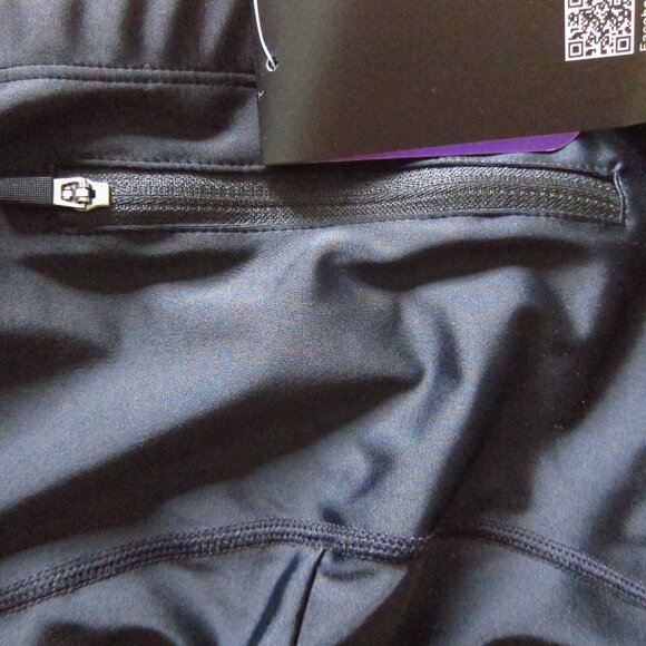 NWT- Women's BEROY Black Cycling Shorts with Gel Padding Size 2XL - Picture 10 of 10